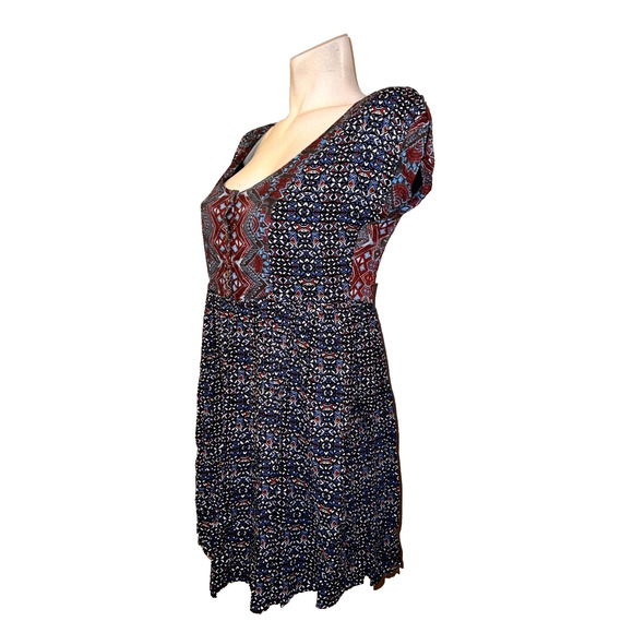 FREE PEOPLE Size XS Blue Burgundy Geo-Print Open Back SS Tunic Mini Dress BOHO - Picture 4 of 7